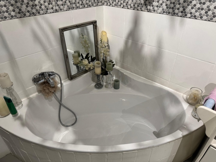 3 Bedroom Property for Sale in Landsmeer Residential Estate North West